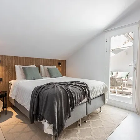 Agrupadas, Beautiful Duplex With Amazing Location 马尔韦利亚