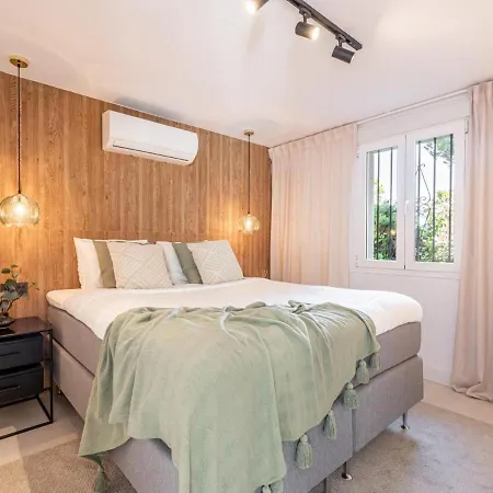 Agrupadas, Beautiful Duplex With Amazing Location Apartman Marbella